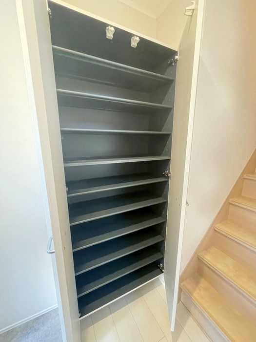 靴箱 カーサ・フェリーチェ連坊