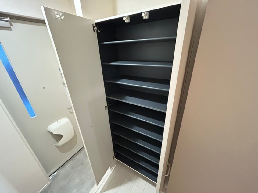 靴箱 カーサ・フェリーチェ連坊