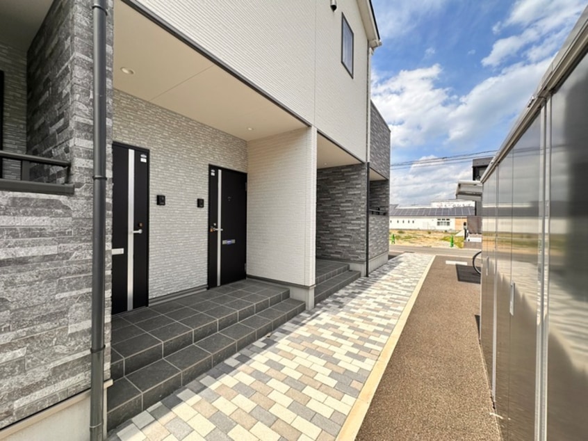 エントランス部分 ピュアランド松森