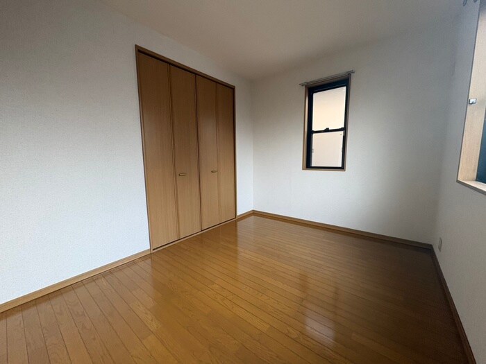 居室 クレ－ル南小泉