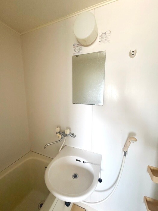 洗面 コ－ポ丘の家