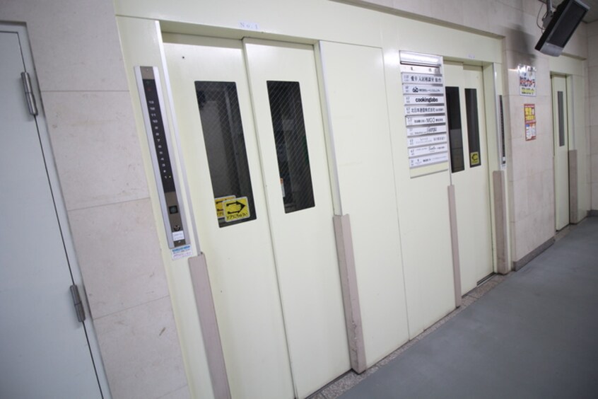 建物設備 オーロラビル