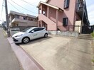 駐車場 フォレスト連坊弐番館
