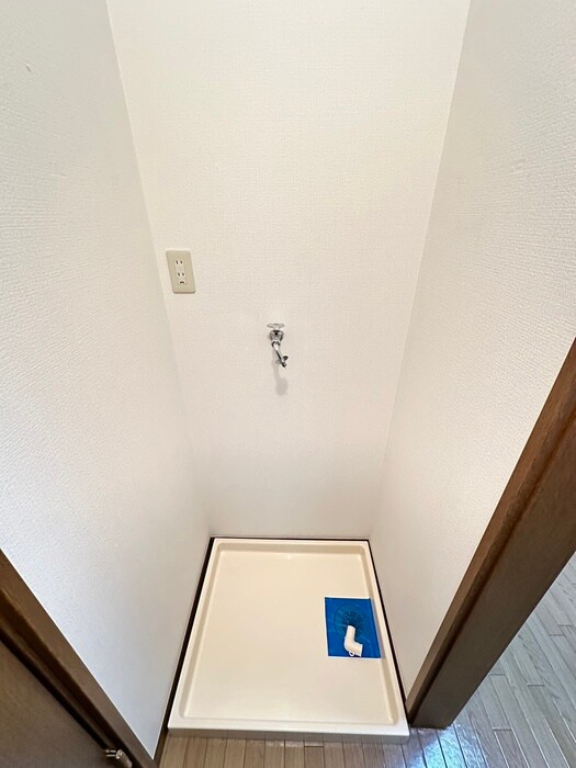 洗濯機置場 フォレスト連坊弐番館
