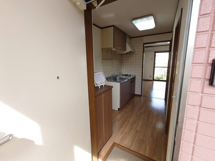 廊下 フォレスト連坊弐番館