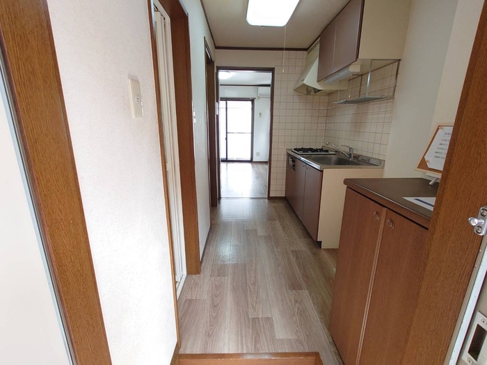 廊下 フォレスト連坊弐番館
