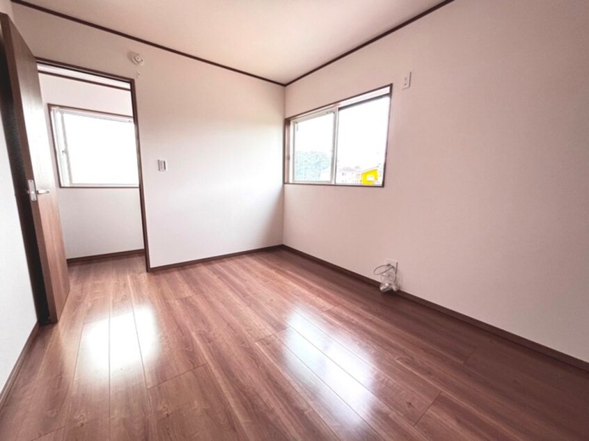 居室 向ヶ丘住宅