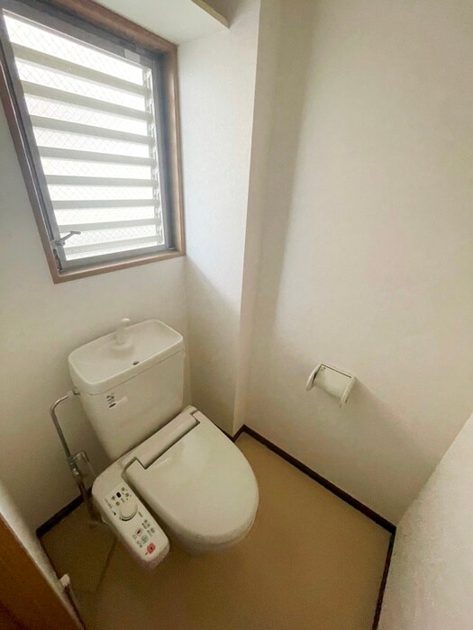 トイレ ウェルコート小松島