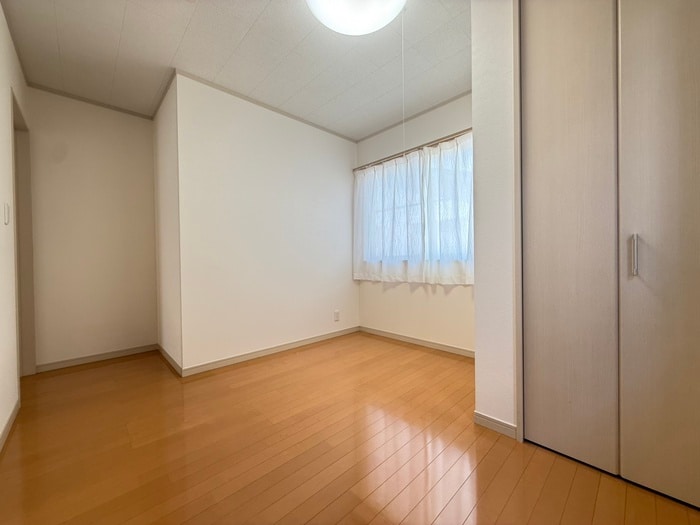 居室 橋間様方貸家