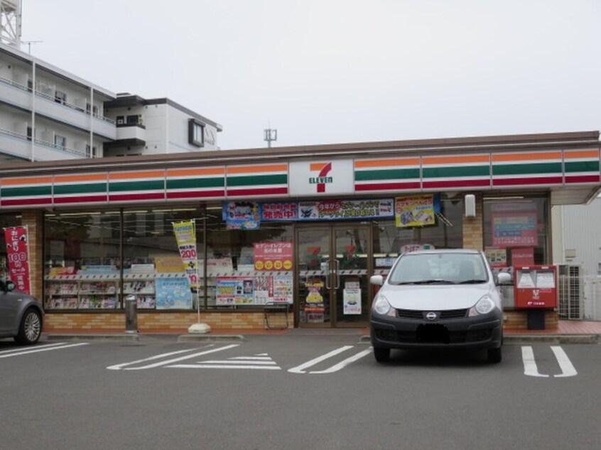 セブン－イレブン仙台六丁の目東店(コンビニ)まで200m アスティオン荒井Ⅲ