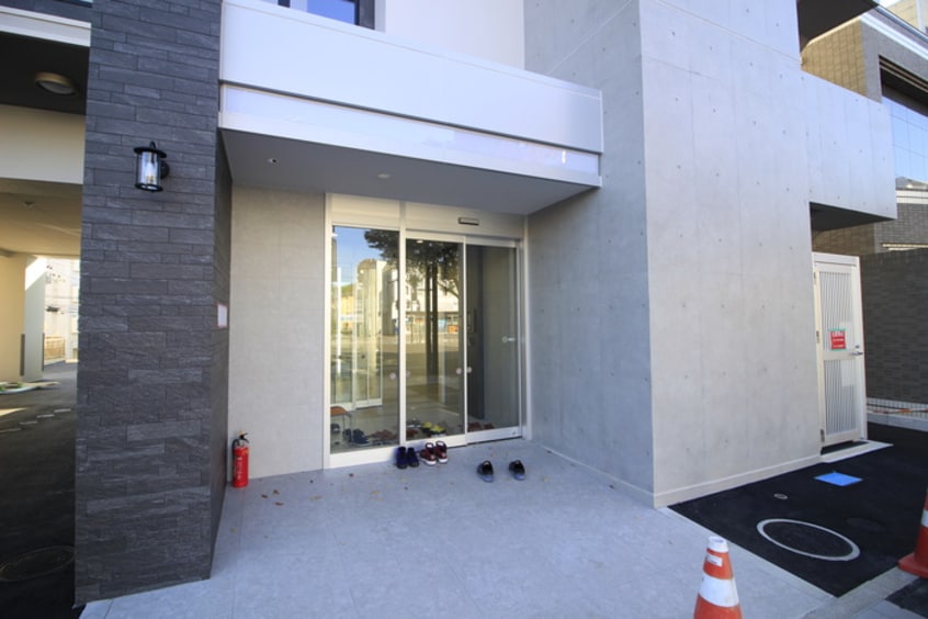 エントランス部分 Brighton East