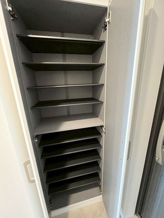 靴箱 Brighton East