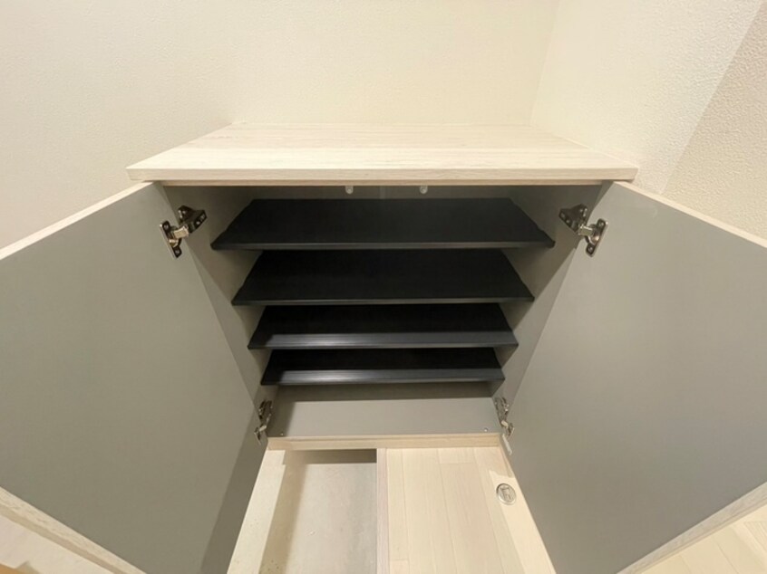 靴箱 Meridian多賀城山王参番館