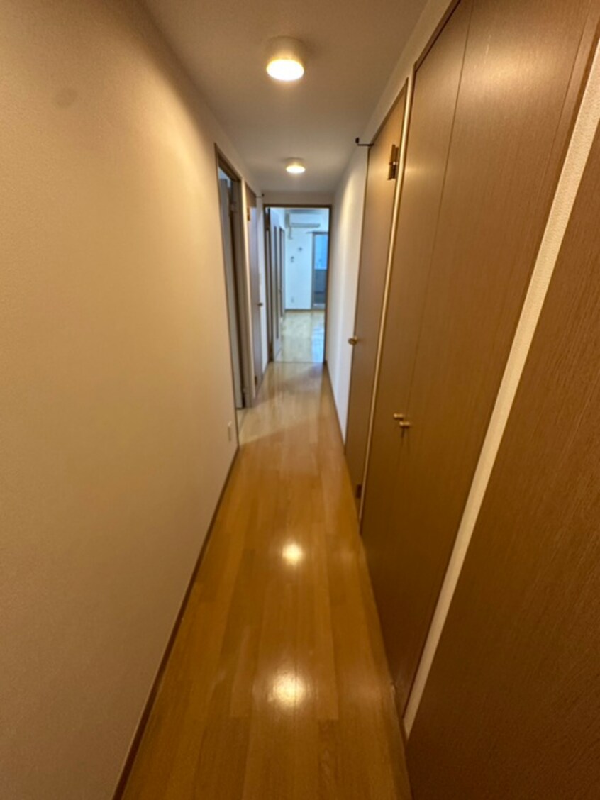 廊下 グランウィング