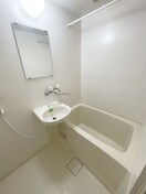 バス／シャワールーム等 ノ－ブルカ－サ川平