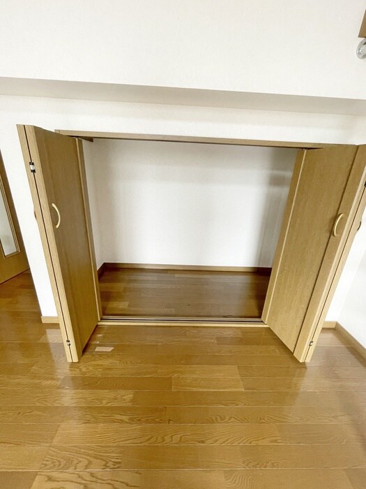 収納 ノ－ブルカ－サ川平