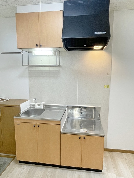 キッチン ノ－ブルカ－サ川平Ⅱ