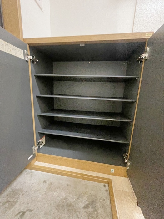 靴箱 ノ－ブルカ－サ川平Ⅱ