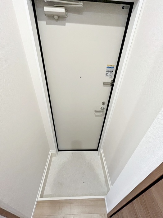 玄関 エテルナ長命ケ丘東