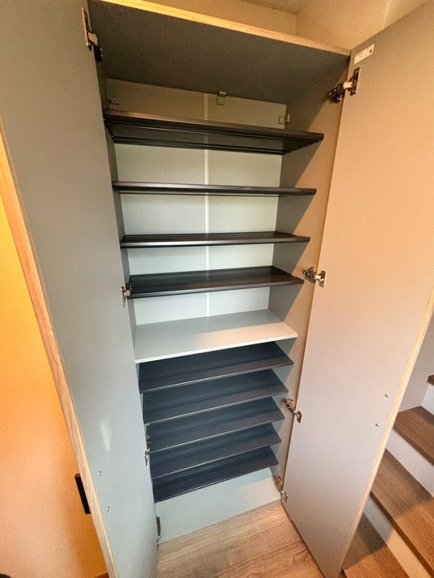 靴箱 ベラヴィータ