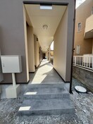 エントランス部分 ラフィーノ八乙女