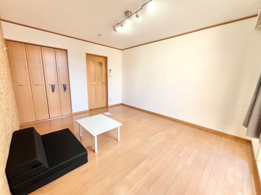 居室 エクレール千代田町B