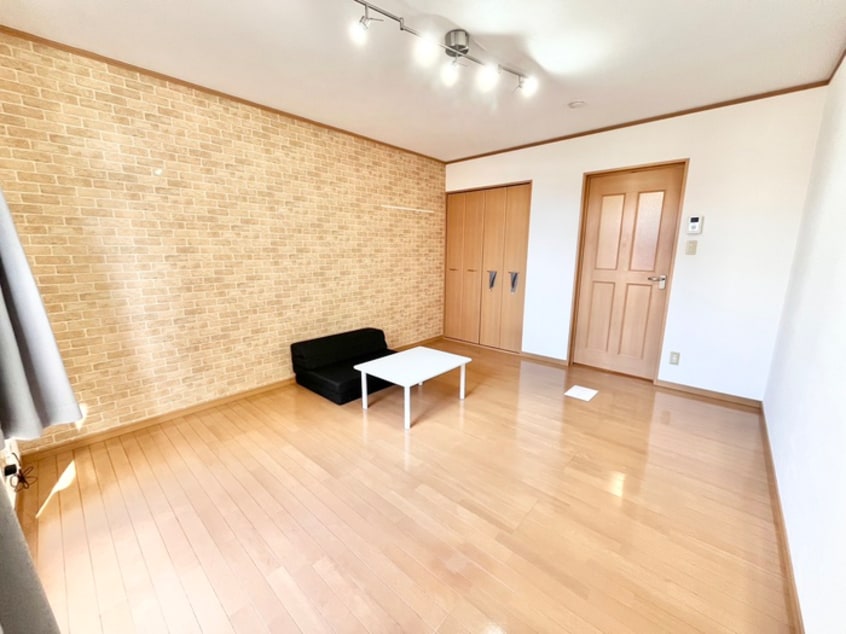 居室 エクレール千代田町B