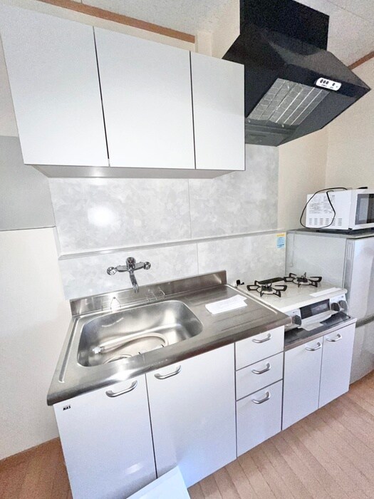 キッチン エクレール千代田町B