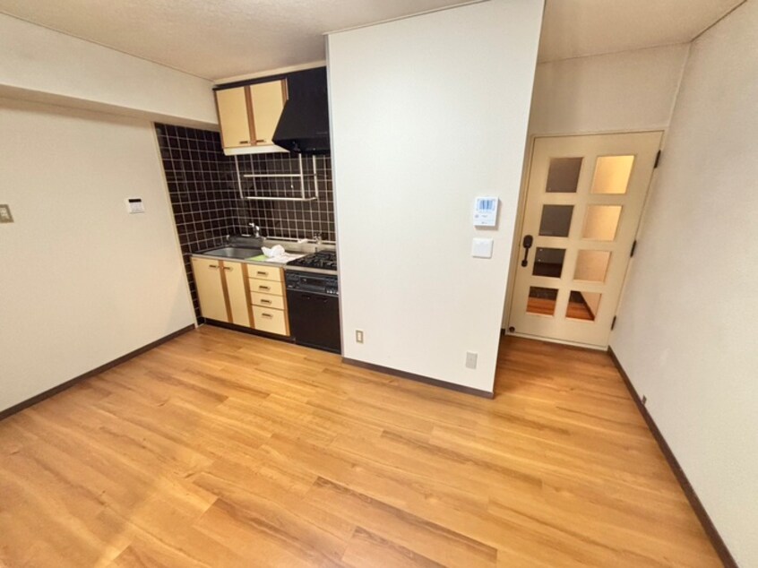 居室 ﾗｲｵﾝｽﾞﾏﾝｼｮﾝ青葉通(407)