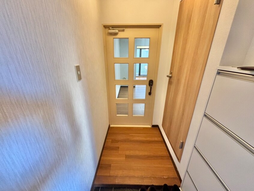 廊下 ﾗｲｵﾝｽﾞﾏﾝｼｮﾝ青葉通(407)