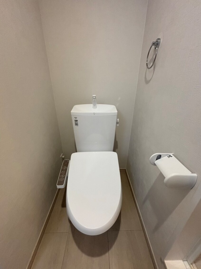 トイレ Meridian吉岡弐番館