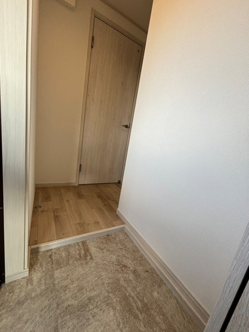 玄関 Meridian吉岡弐番館