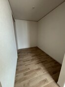 居室 Meridian吉岡弐番館