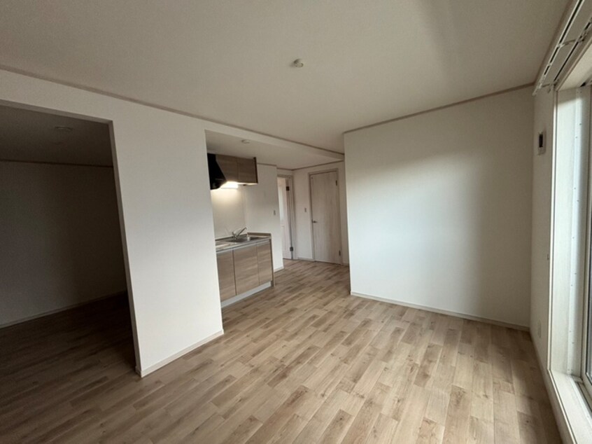 居室 Meridian吉岡弐番館