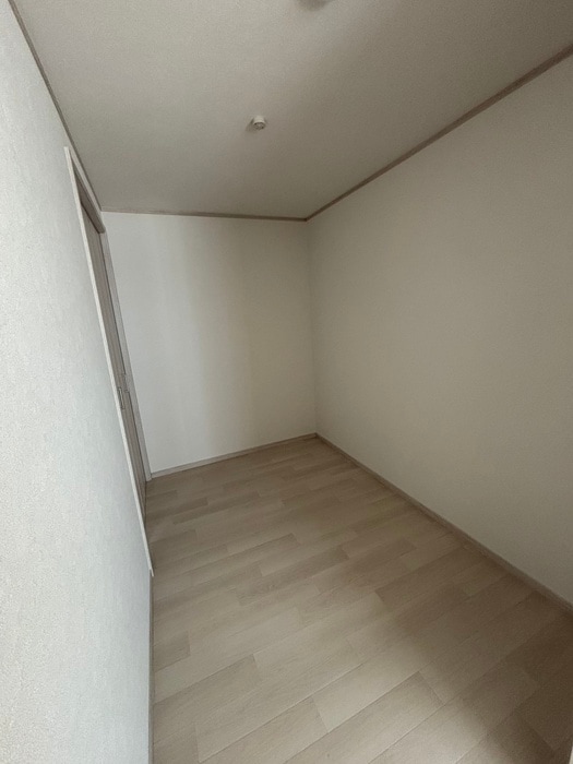 居室 Meridian吉岡弐番館