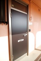 玄関 コ－ポユキ