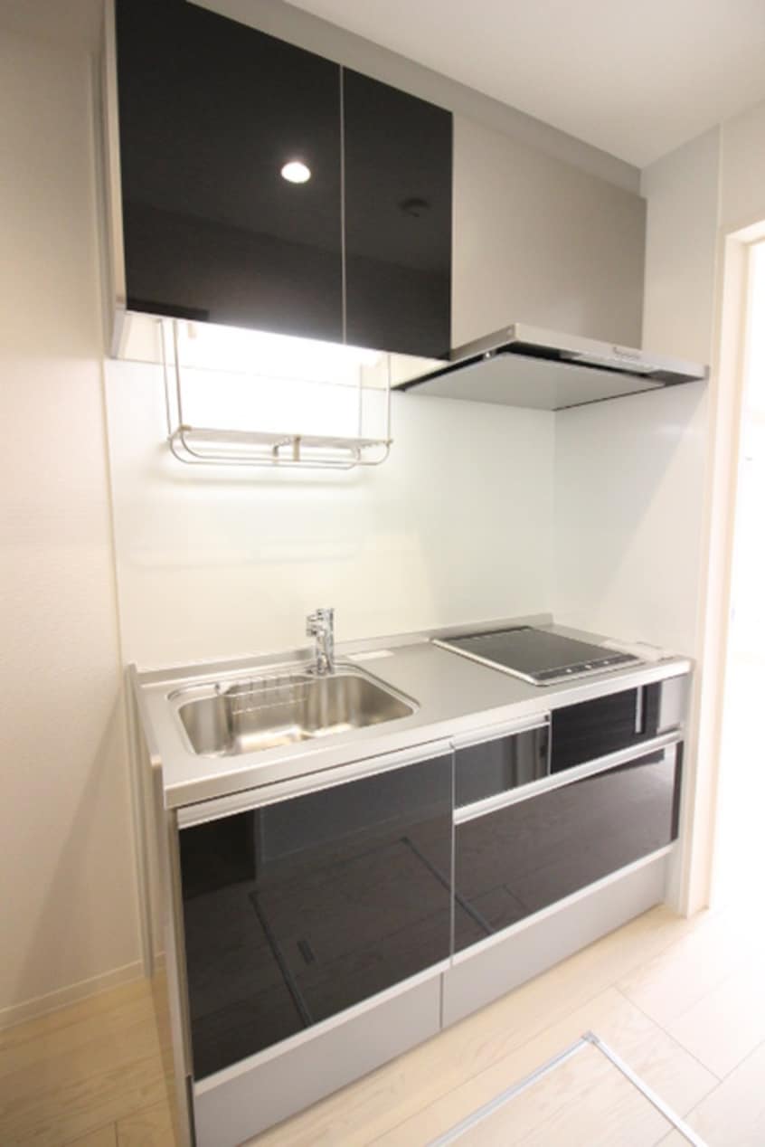 キッチン グランリュクス八乙女中央
