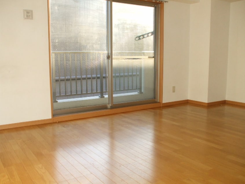 居室 パルテノン新田東