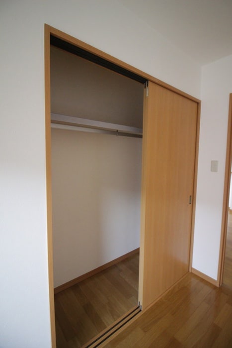 収納 パルテノン新田東