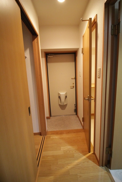 廊下 パルテノン新田東