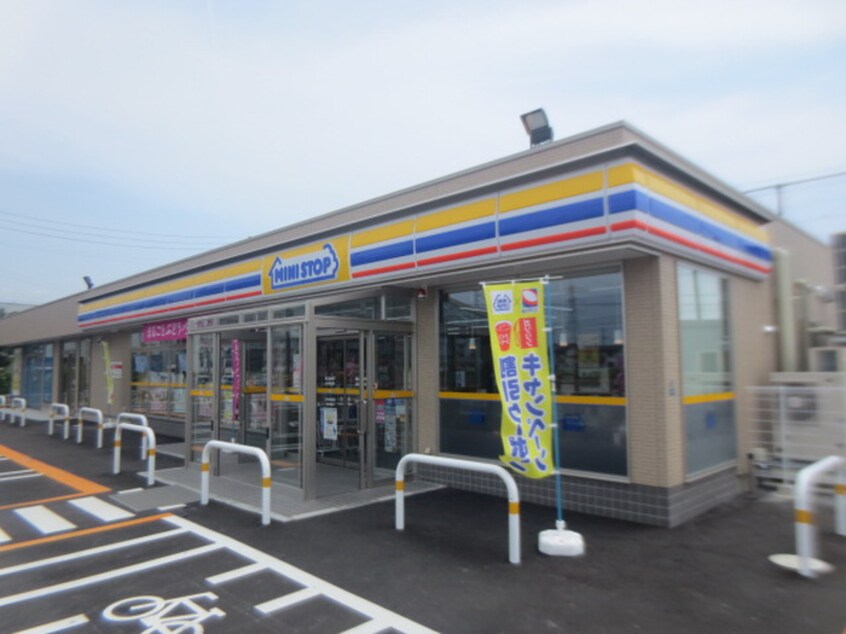 ミニストップ田子店(コンビニ)まで717m ミント