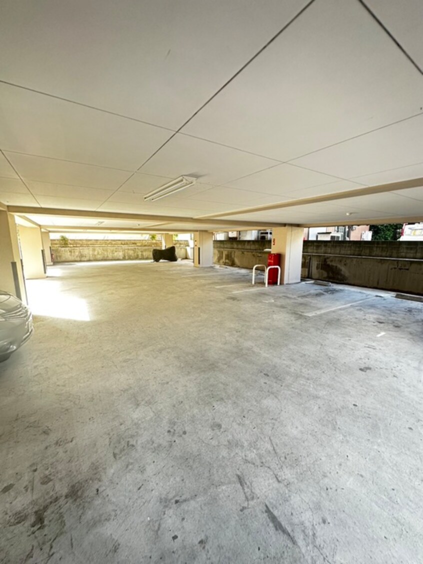 駐車場 メルシャトレ宮城野