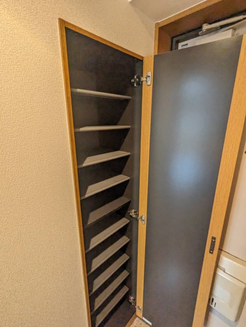 靴箱 メルシャトレ宮城野
