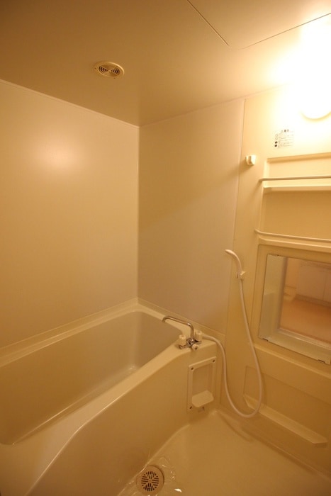 バス／シャワールーム等 サンシ－ブル八乙女