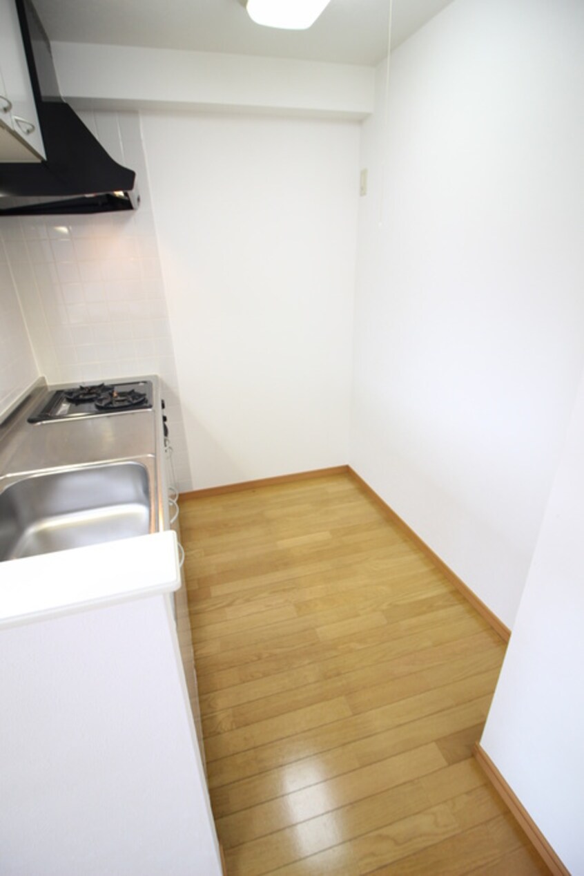 キッチン Ｋ．Ｔ　Ｈｉｌｌｓ　岩切