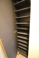 靴箱 Ｋ．Ｔ　Ｈｉｌｌｓ　岩切