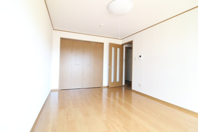 居室 マイルストーン石名坂