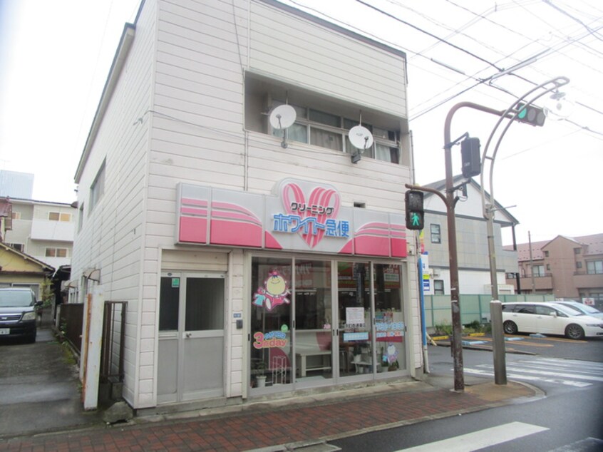 ホワイト急便 原町本通東店（クリーニング店）(電気量販店/ホームセンター)まで220m フロレセル宮城野