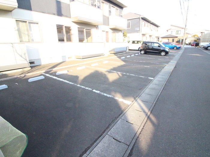 駐車場 シャーメゾン大和Ａ