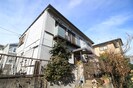 石堂ハイツの外観